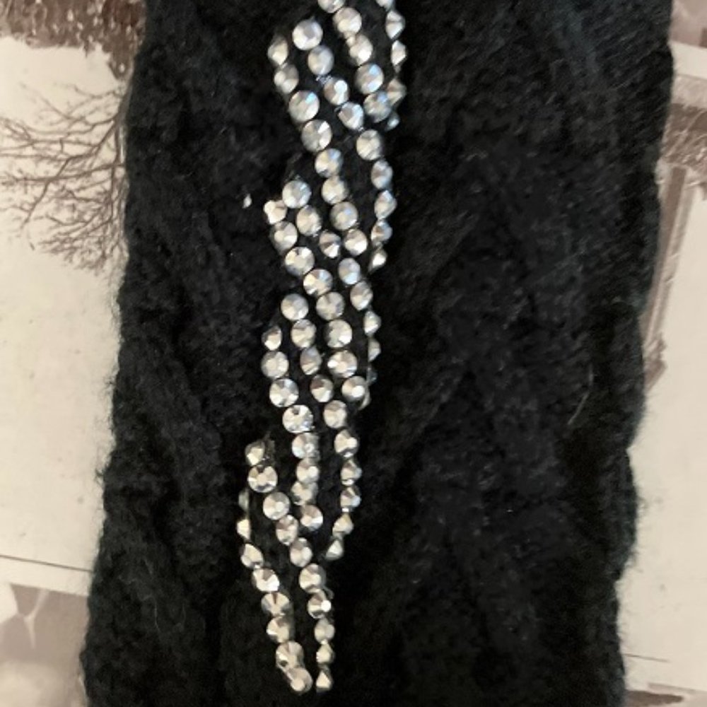 Gloves - Picture 2 of 5